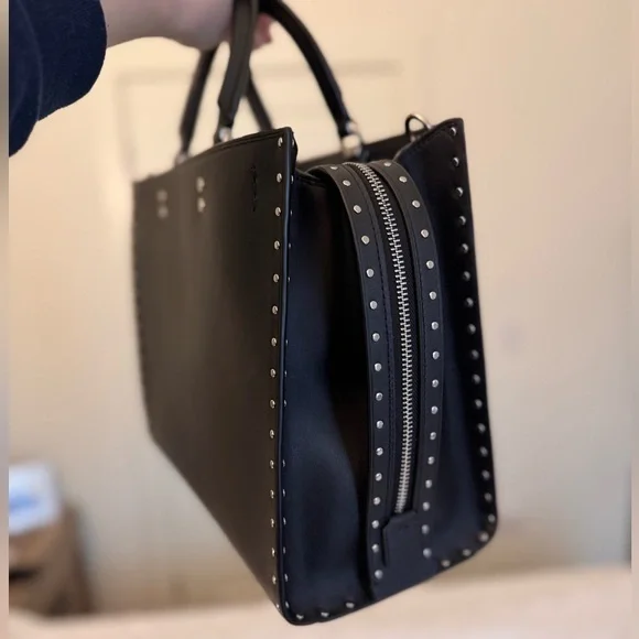 NWT Black Rogue 30 w/ Silver Rivets, Smooth Glovetanned Leather - Picture 3 of 12